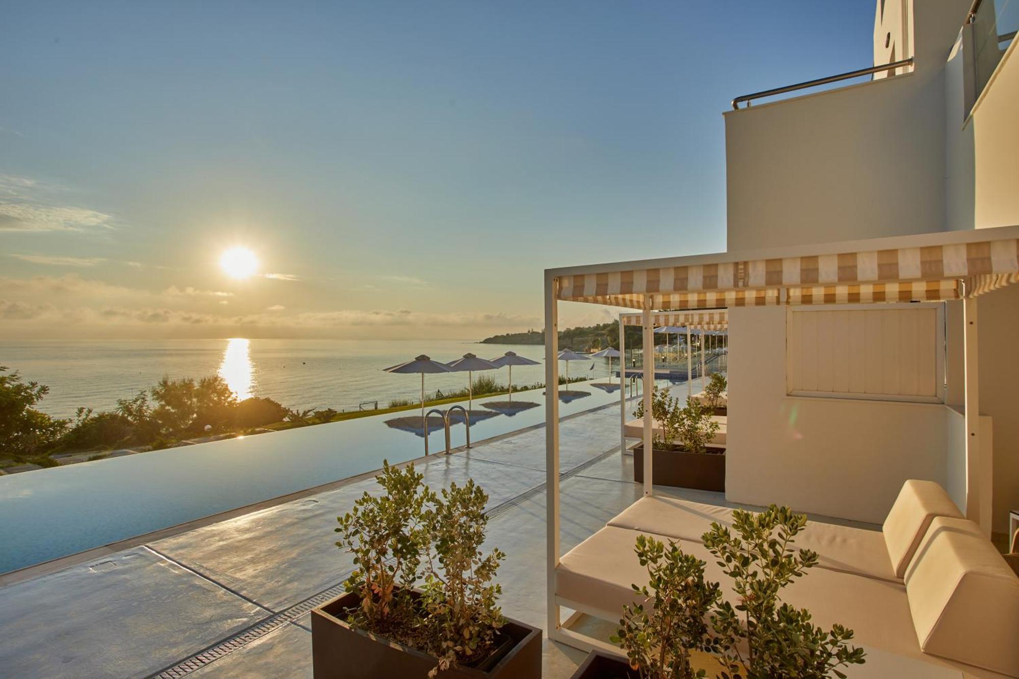 Готель Aluasoul Zakynthos (Adults Only) Трагакі Екстер'єр фото