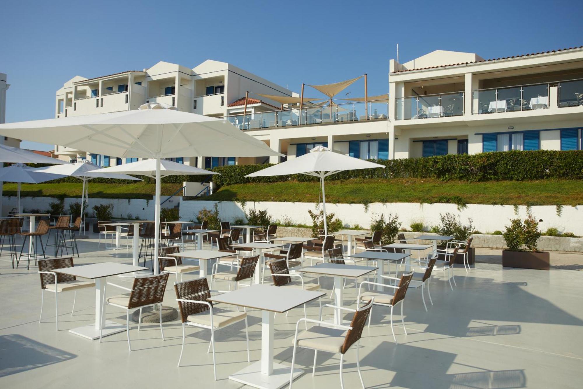 Готель Aluasoul Zakynthos (Adults Only) Трагакі Екстер'єр фото
