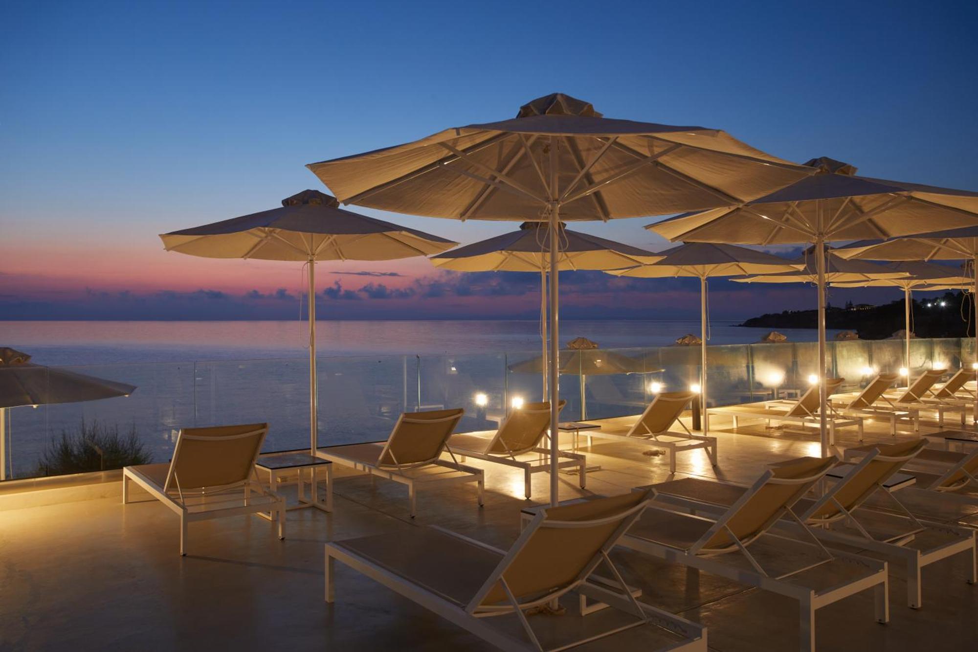 Готель Aluasoul Zakynthos (Adults Only) Трагакі Екстер'єр фото
