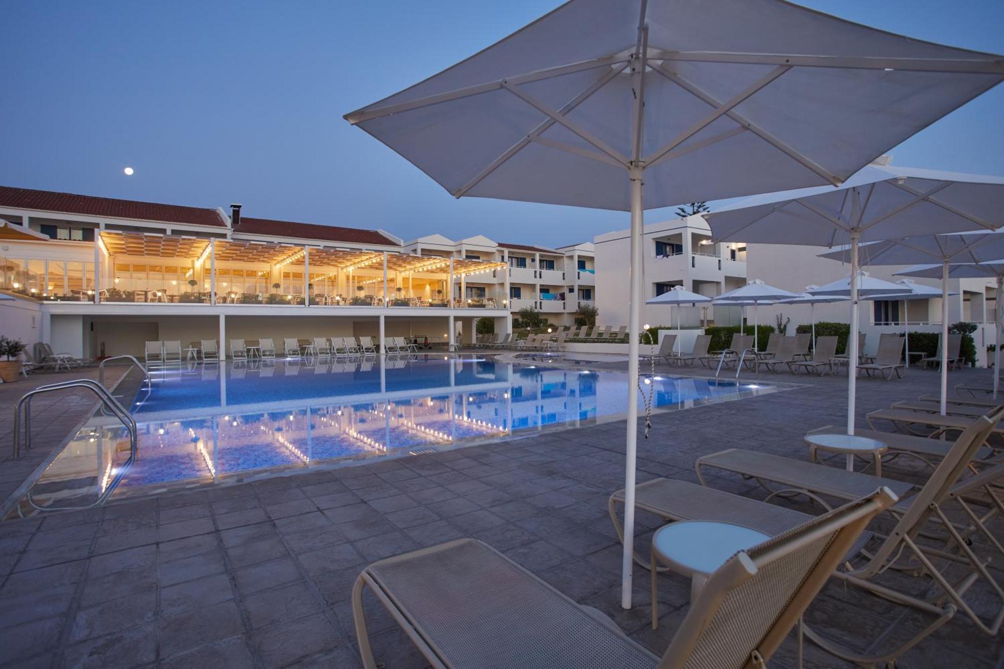 Готель Aluasoul Zakynthos (Adults Only) Трагакі Екстер'єр фото