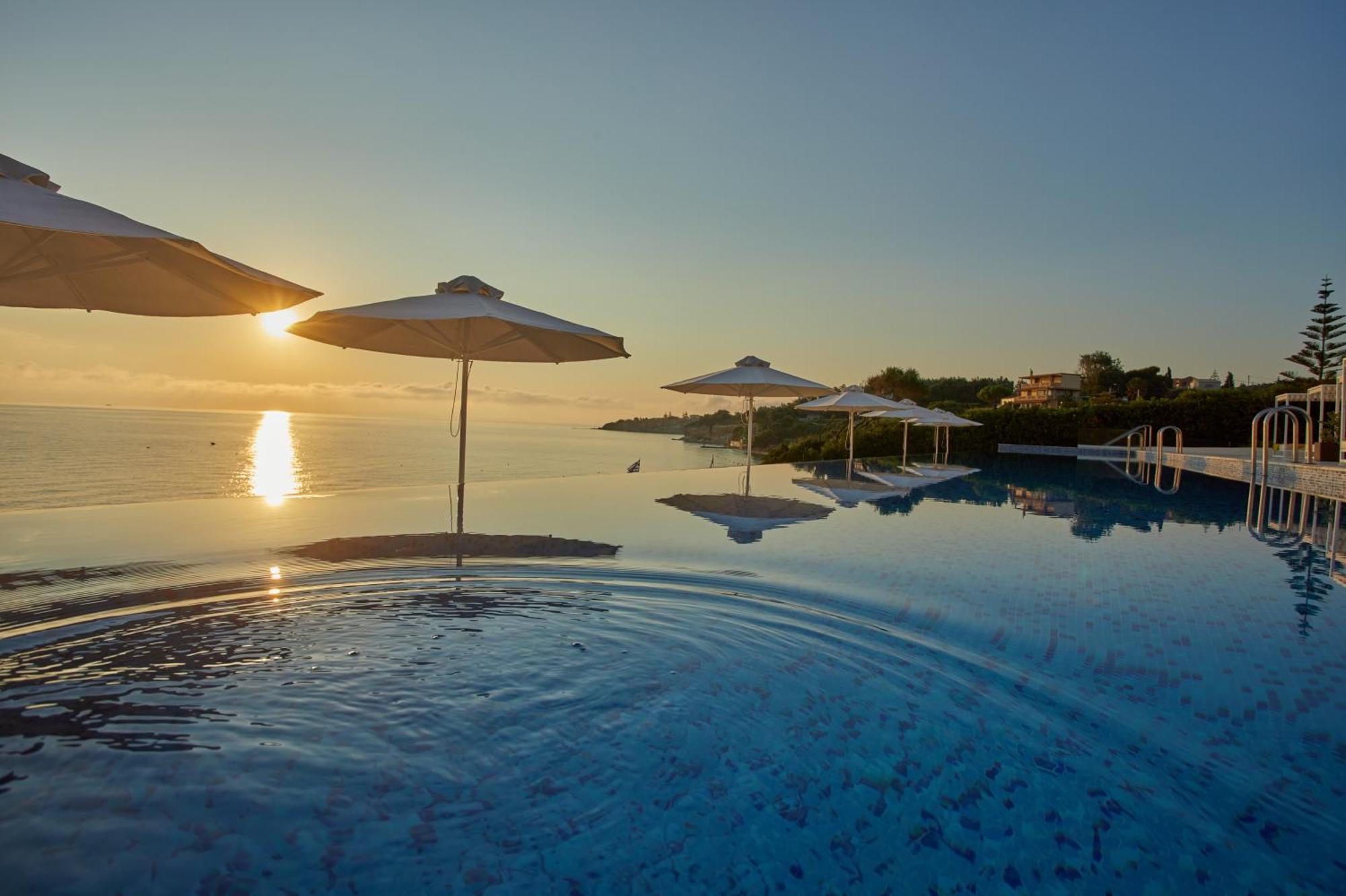 Готель Aluasoul Zakynthos (Adults Only) Трагакі Екстер'єр фото