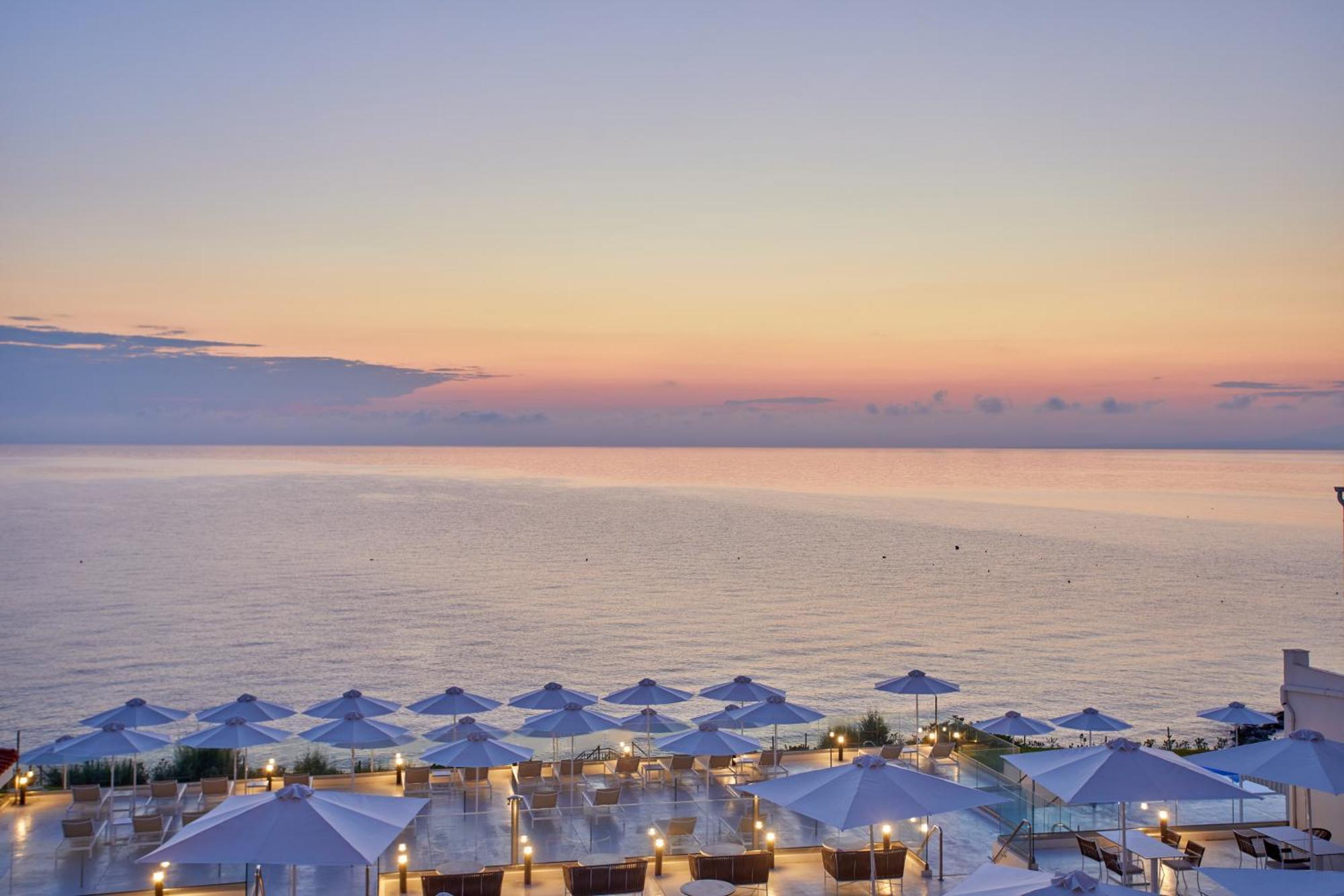 Готель Aluasoul Zakynthos (Adults Only) Трагакі Екстер'єр фото